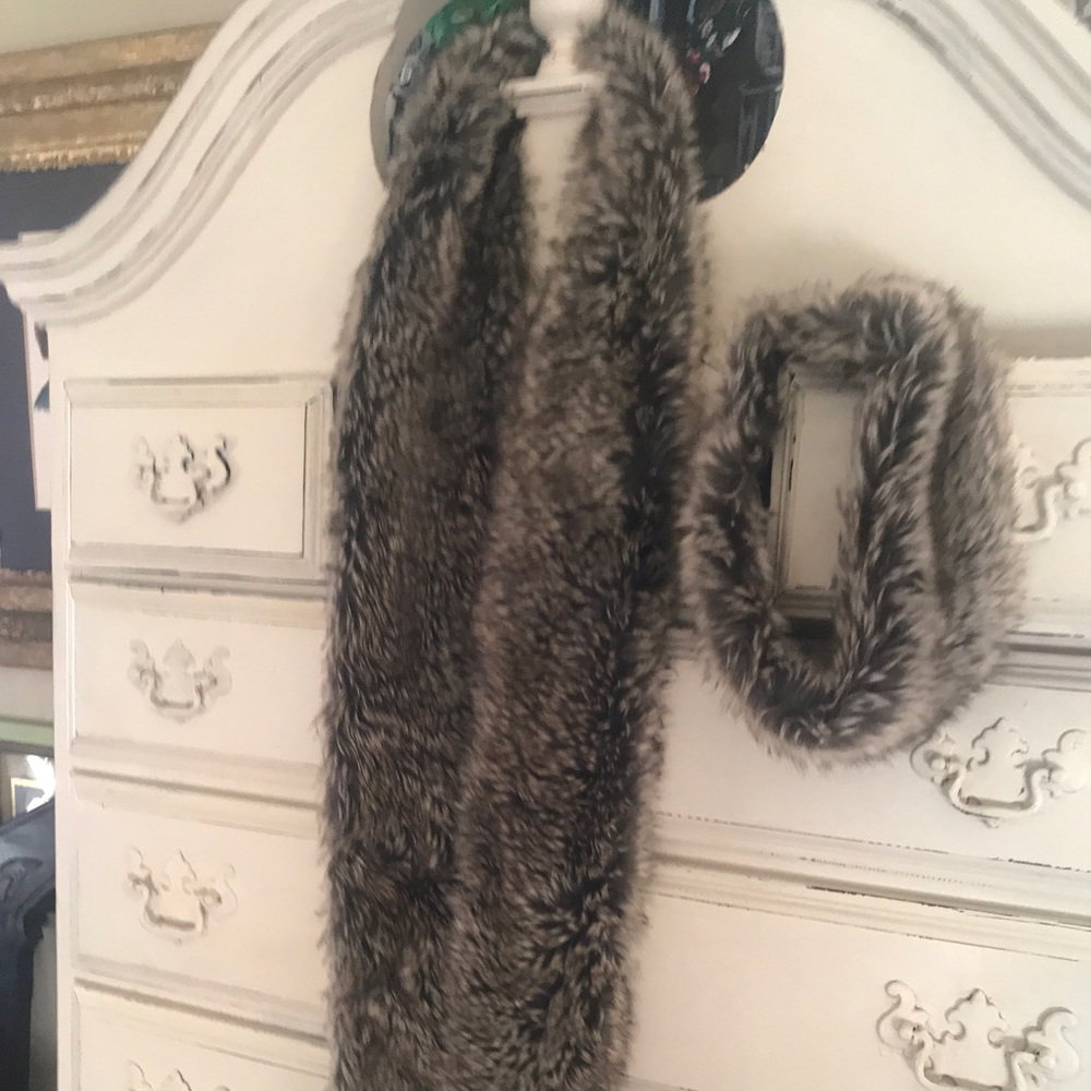 Faux fur infinity Scarf and head band/wrap